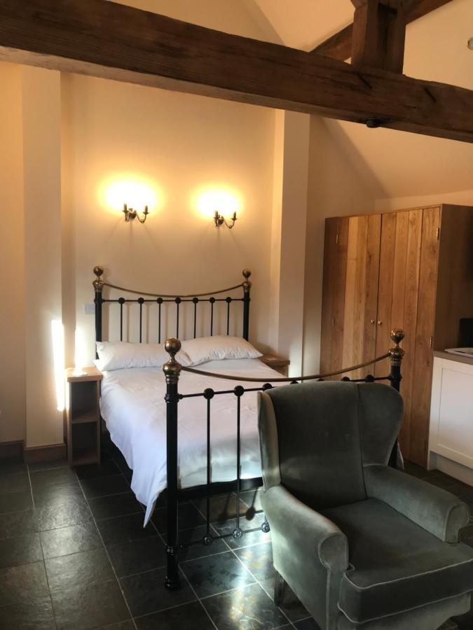 Nuneaton - Cottage - Sleeps 2 - Parking - Garden エクステリア 写真